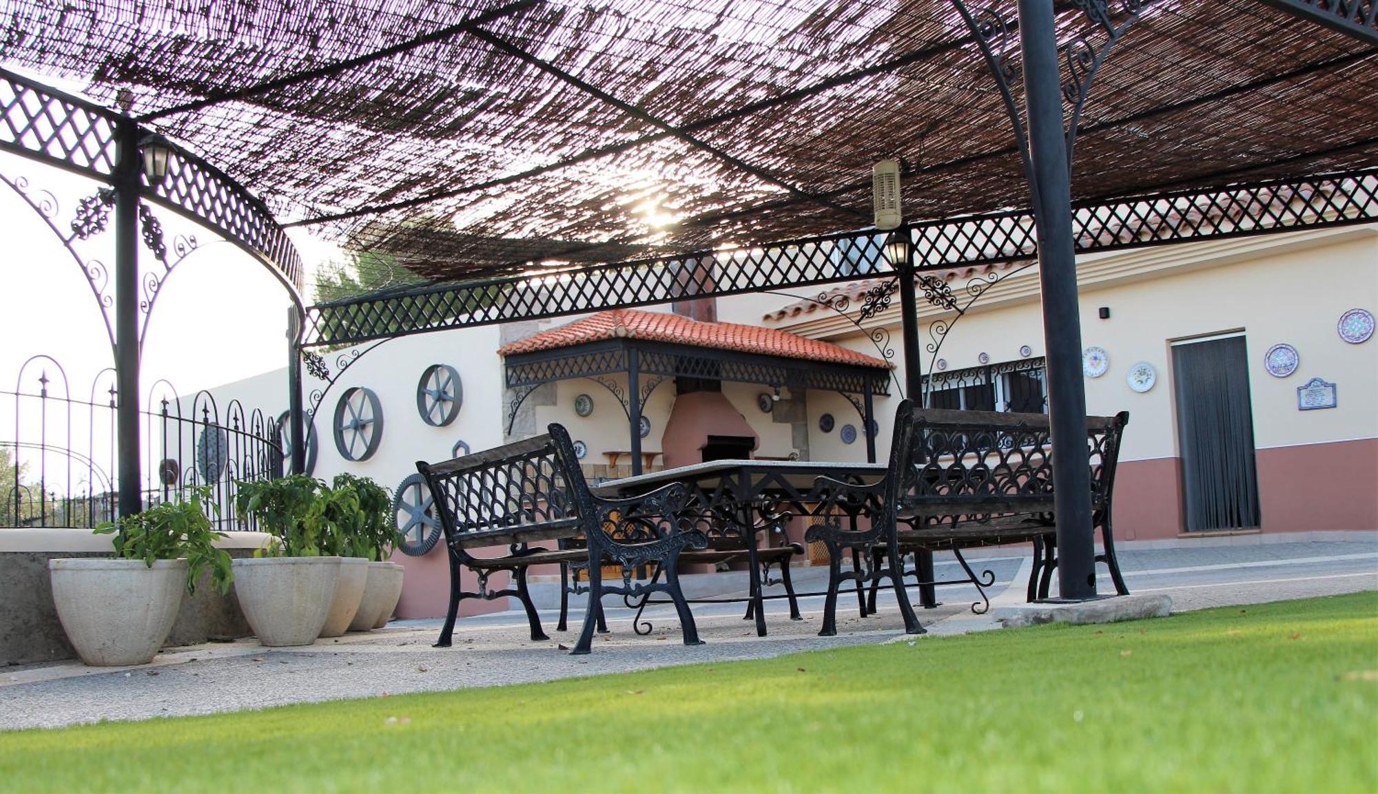 Cortijo La Torre De Caniles La Vega  Εξωτερικό φωτογραφία